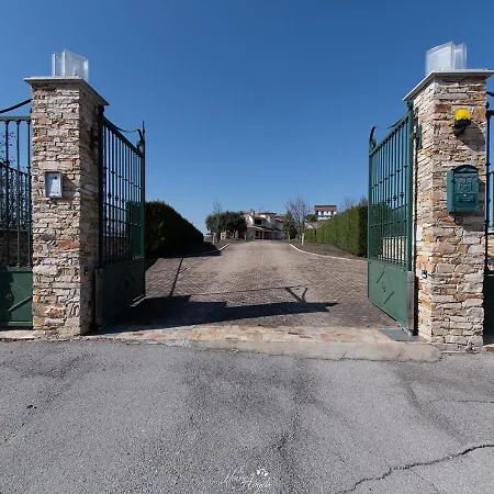 Villa In Langa Belvedere Langhe