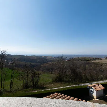 In Langa Villa Belvedere Langhe