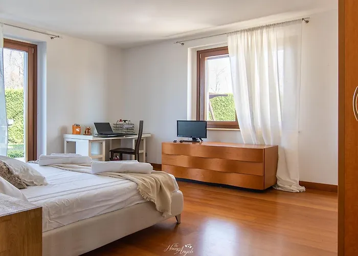 In Langa Villa Belvedere Langhe